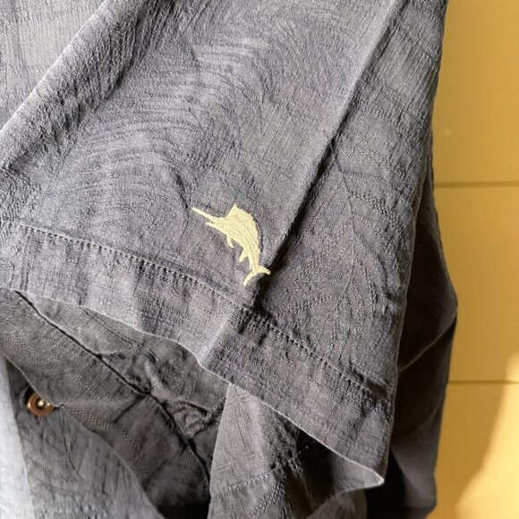 Tommy Bahama Denver Broncos Short Sleeve Button Up Casual Shirt XXXL Navy - Picture 5 of 9